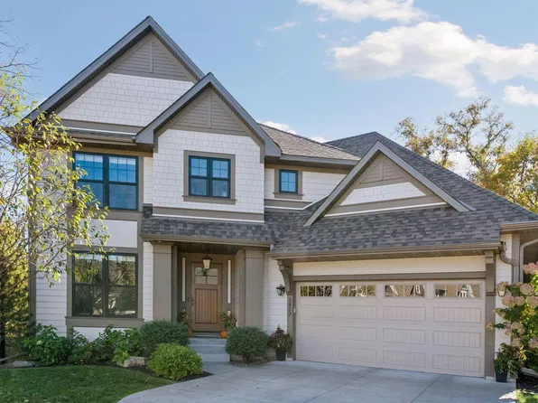 3427 Groveland Ln, Minnetonka, MN 55345