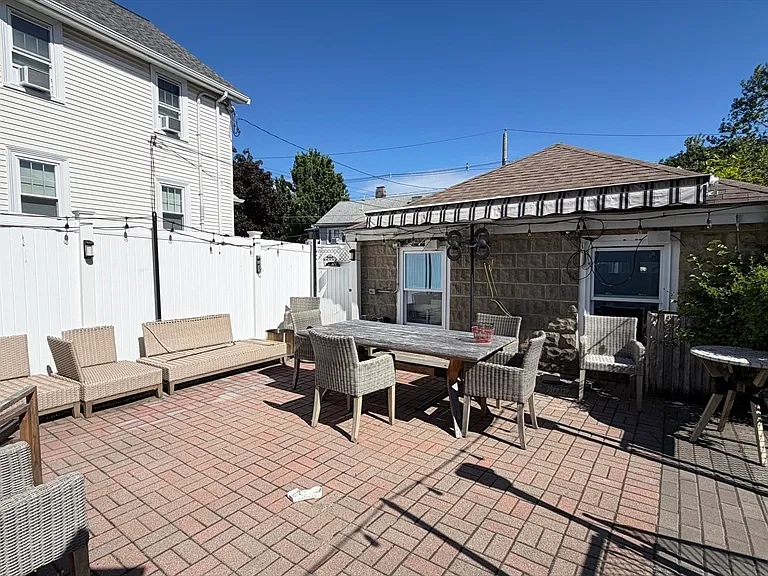 3 Jonathan St #1 — Photo 18