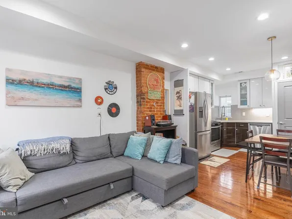 1517 Cambridge St #2, Philadelphia, PA 19130