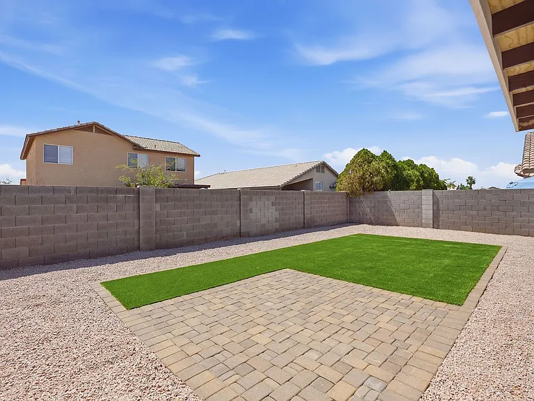 8621 W Shaw Butte Dr — Photo 30