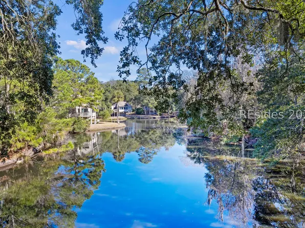 69 Night Heron Ln, Hilton Head Island, SC 29928