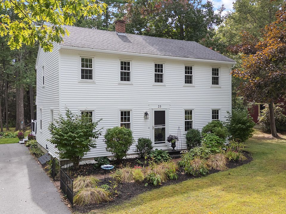 1st image of 23 Carriage Way