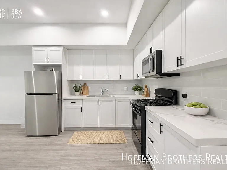 6905 Ben Ave #103 — Photo 3