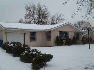1748 Sycamore Ave, Hanover Park, IL 60133