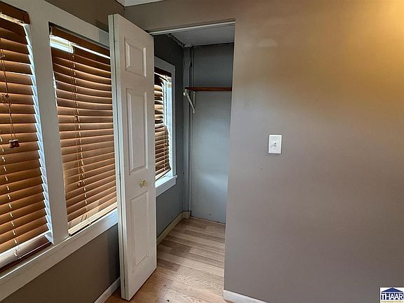 3rd image of 2430 N 6 1/2 St