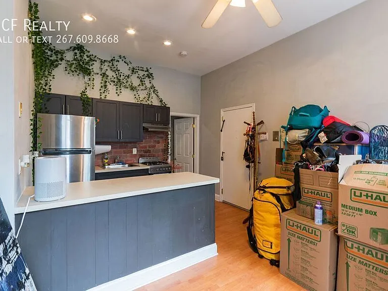 2123 Spring Garden St #2F — Photo 8