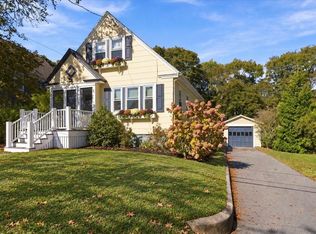 82 Manatee Rd, Hingham, MA 02043