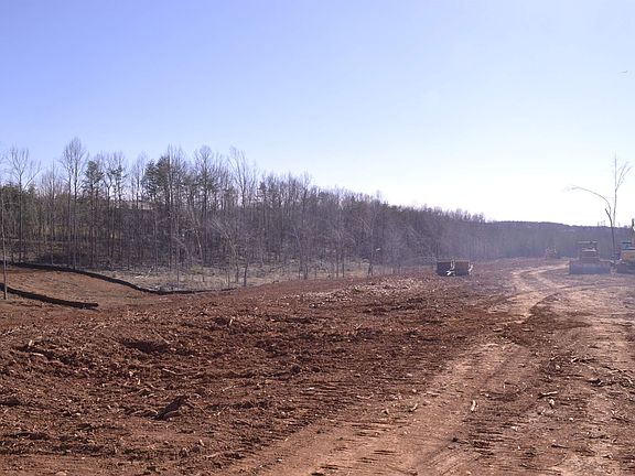 3rd image of 8 Trents Landing