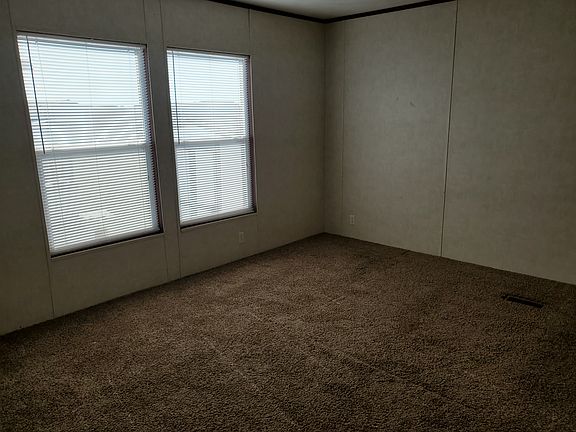 4th image of 289 Silver Peak Dr #236