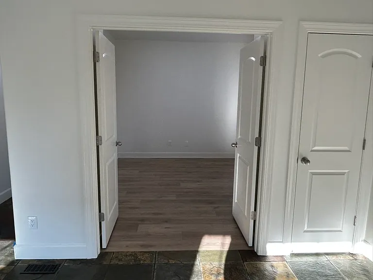 607 E Wyngate Pointe Ln — Photo 19