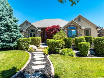 10717 S Maughan Cir, South Jordan, UT, 84095