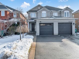 3814 Spicewood Way, Mississauga, ON L5N 7W7