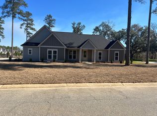 104 Thistledown Dr, Leesburg, GA 31763