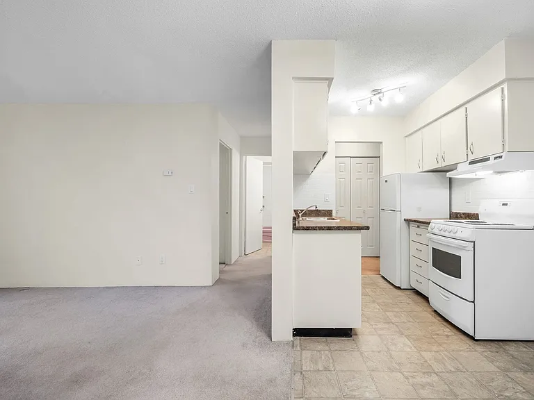 6044 Wilson Ave — Photo 11