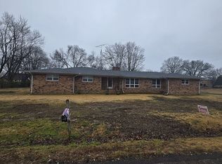 233 Chestnut St, Puryear, TN 38251