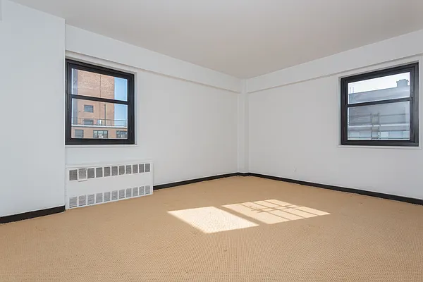 Sold by Keller Williams Realty Landmark | media 12