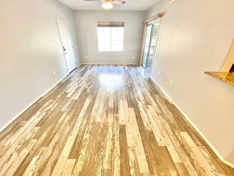 6868 Sky Pointe Dr #1035 — Photo 3