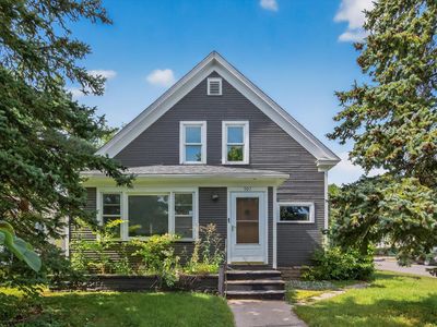 507 Lexington Pkwy N, Saint Paul, MN, 55104