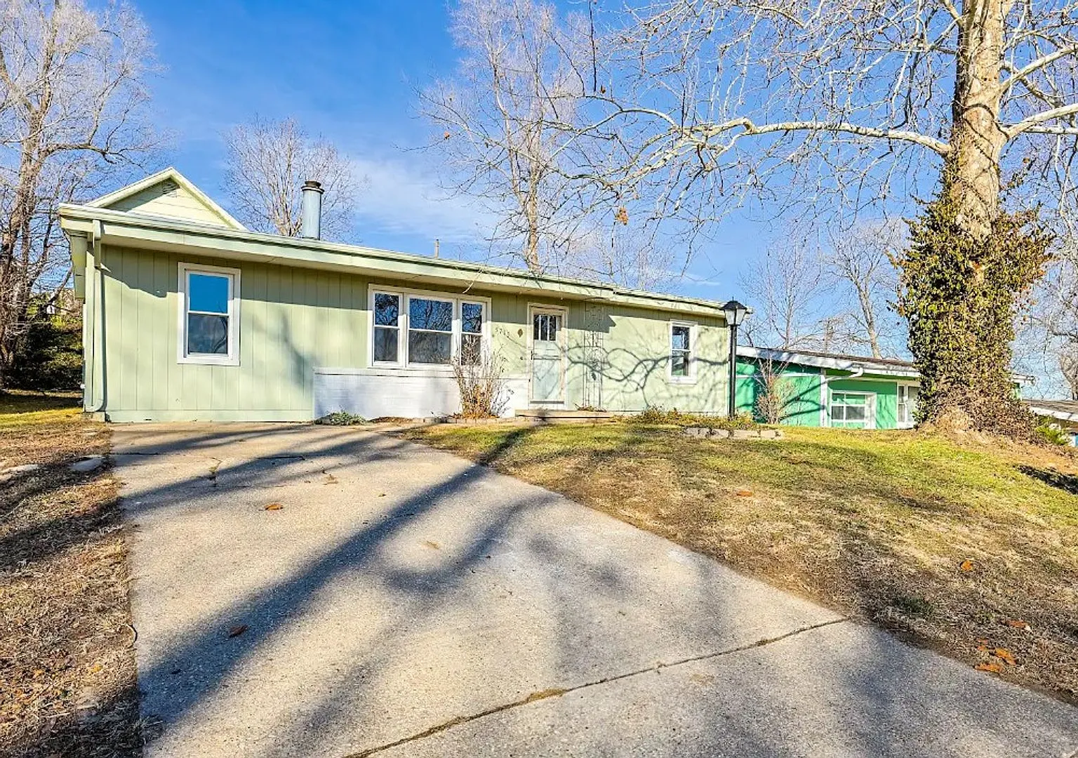 Remodeled 4-Bedroom, 1.5-Bath Ranch Home with New Roof & Windows — Photo 2