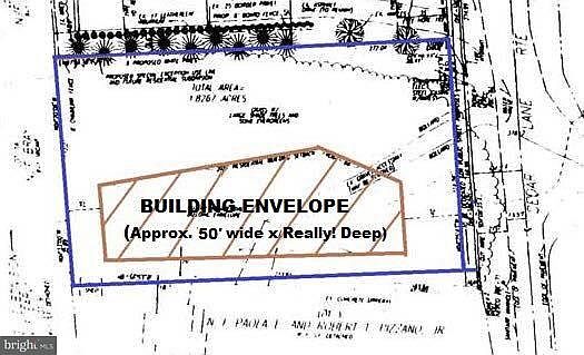 2nd image of 2742 Cedar Ln