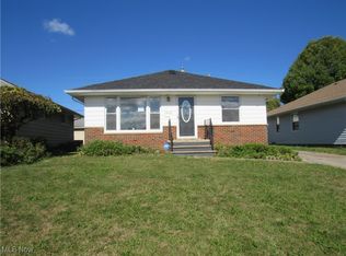 12115 Orme Rd, Garfield Heights, OH 44125