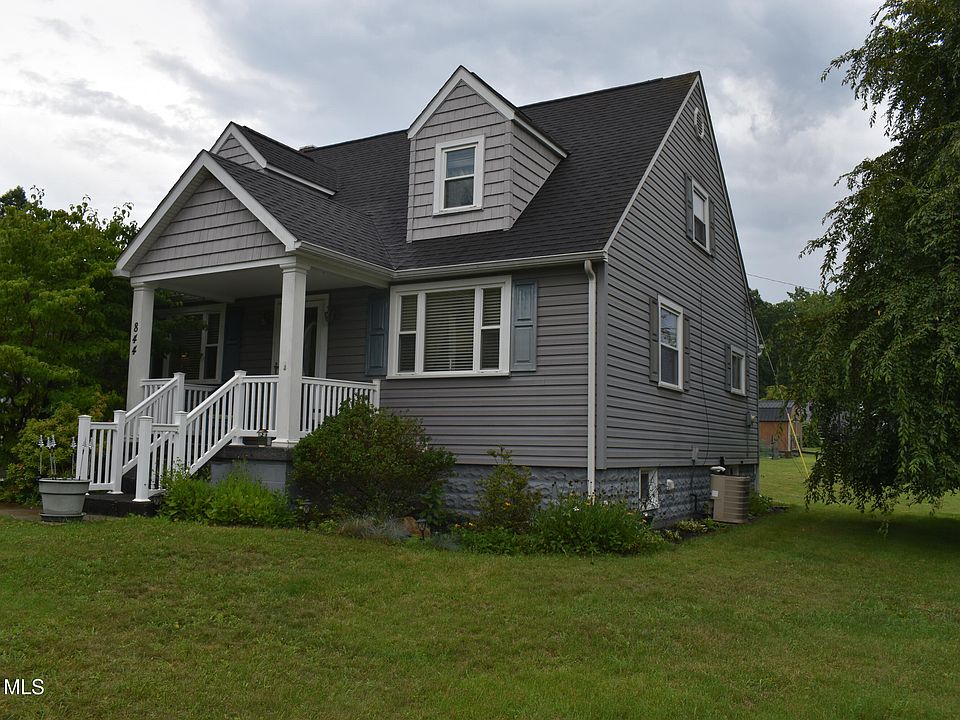 1st image of 844 Brush Mountain Rd