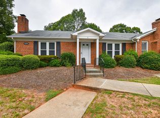 3538 C Lawndale Dr, Greensboro, NC 27408