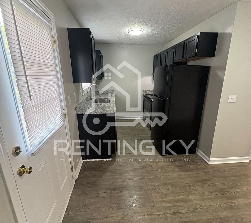 1st image of 113 Manna Dr APT 3