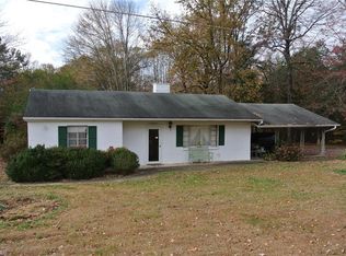 1805 Us Highway 21, Hamptonville, NC 27020