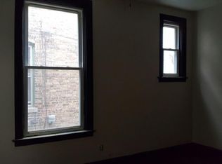 33 N Waller Ave #1, Chicago, IL 60644
