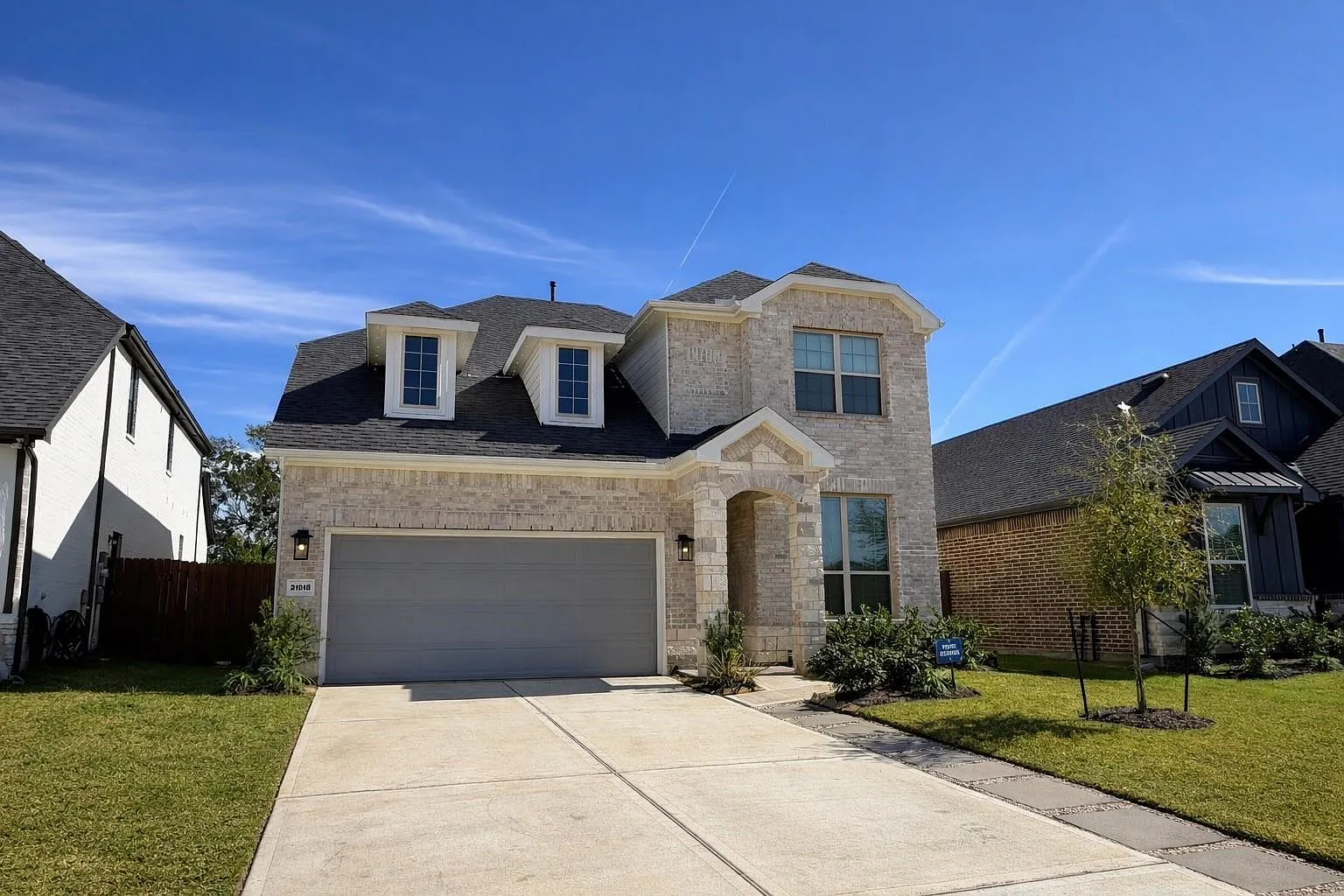 4 bed, 3.5 bath, 2841 sqft, $3,600 — Photo 3