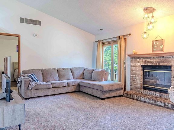 4th image of 2112 Cortez Dr