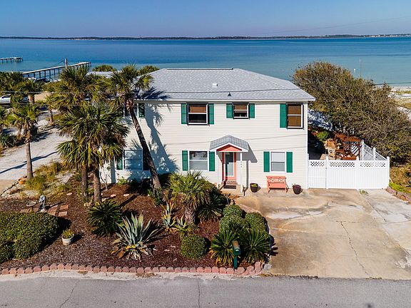 2nd image of 343 Panferio Dr