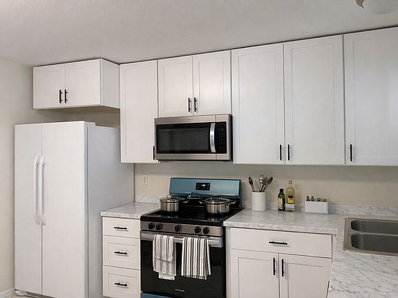 4th image of 8193 Jade Coast Rd #B