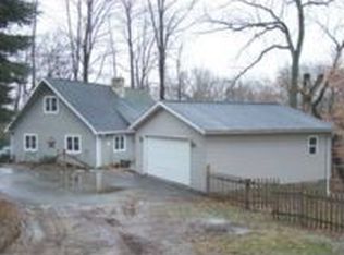 19831 Knox Lake Rd, Fredericktown, OH 43019