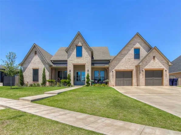 10713 NW 26th St, Yukon, OK 73099