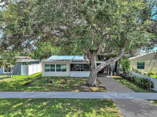 2407 Harding St, Hollywood, FL 33020