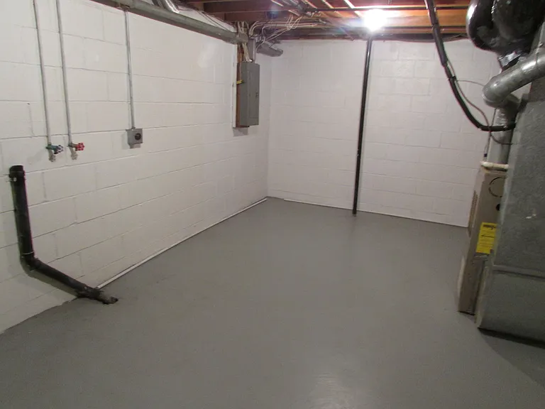 132 6th Dr SE #132 — Photo 16