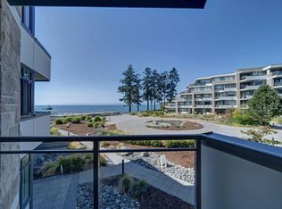 5665 Teredo St #306, Sechelt, BC V7Z0J2