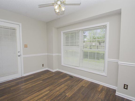 4th image of 1252 Weeping Willow Dr
