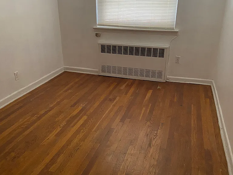 172 27th Ave #1 — Photo 3