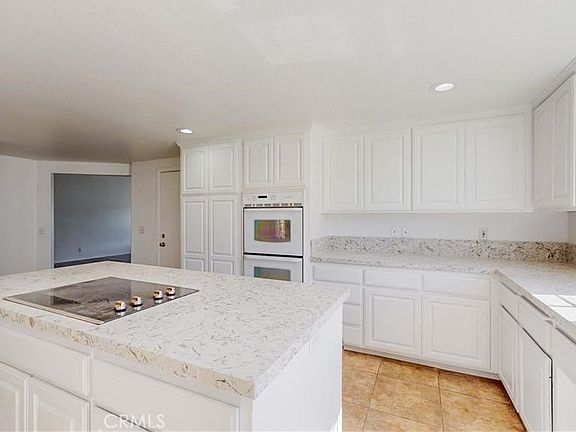5th image of 16201 Alta Cresta Ave
