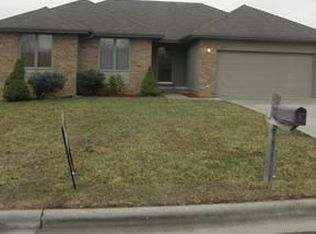 3217 S Fort Ave, Springfield, MO 65807