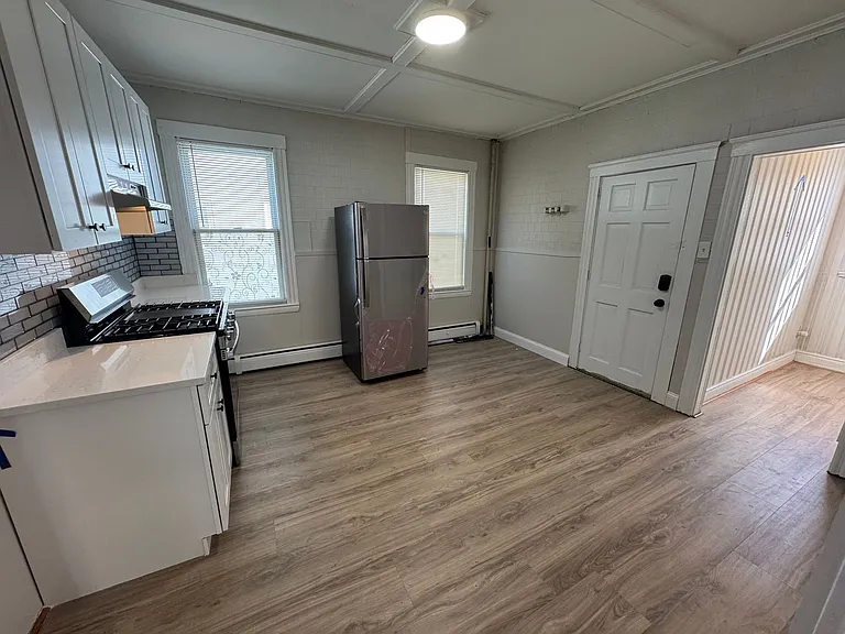 58 Pilling St #2 — Photo 7