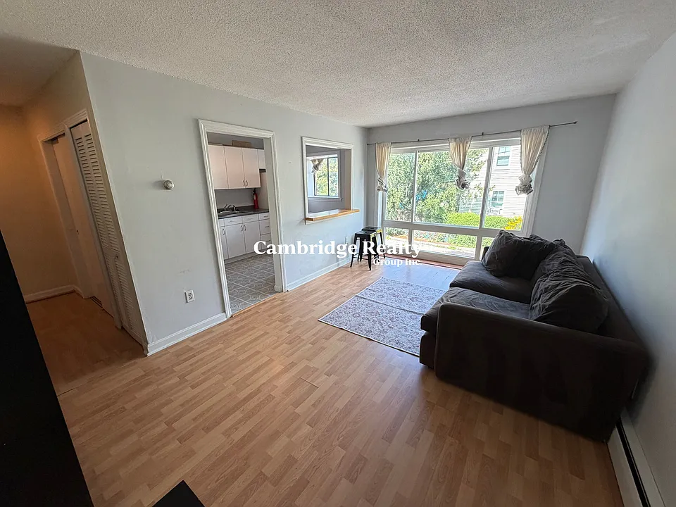 2595 Massachusetts Ave #5