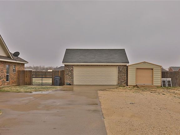 5th image of 249 Tweetie Pie Ln