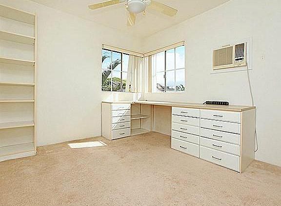 4th image of 94-1031 Pumaia Pl