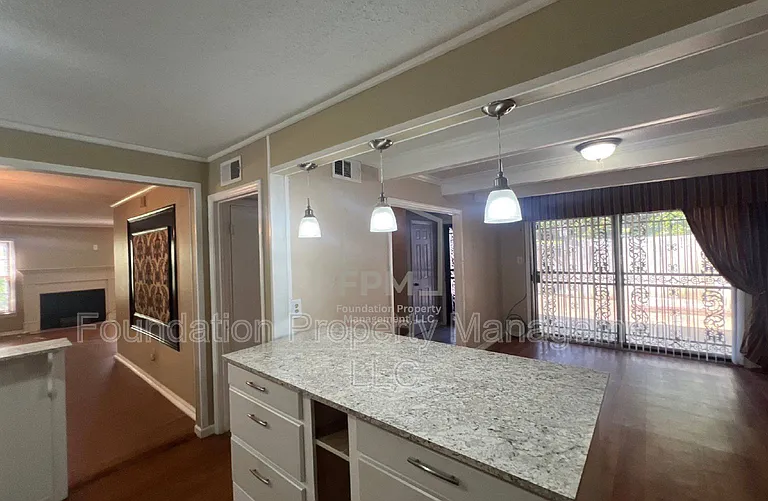 3656 Haughton Ln #2 — Photo 6