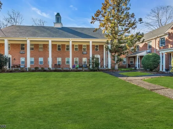 132 Claremont Rd #5B, Bernardsville Boro, NJ 07924