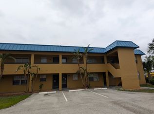 439 S Paula Dr S #207, Dunedin, FL 34698